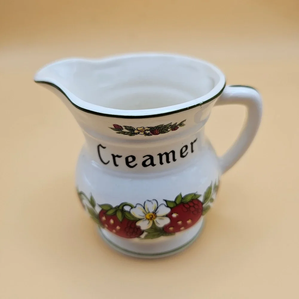 Sheffield Strawberries n‎ Cream Enamel Saucepan Pot with Creamer Pitcher Set